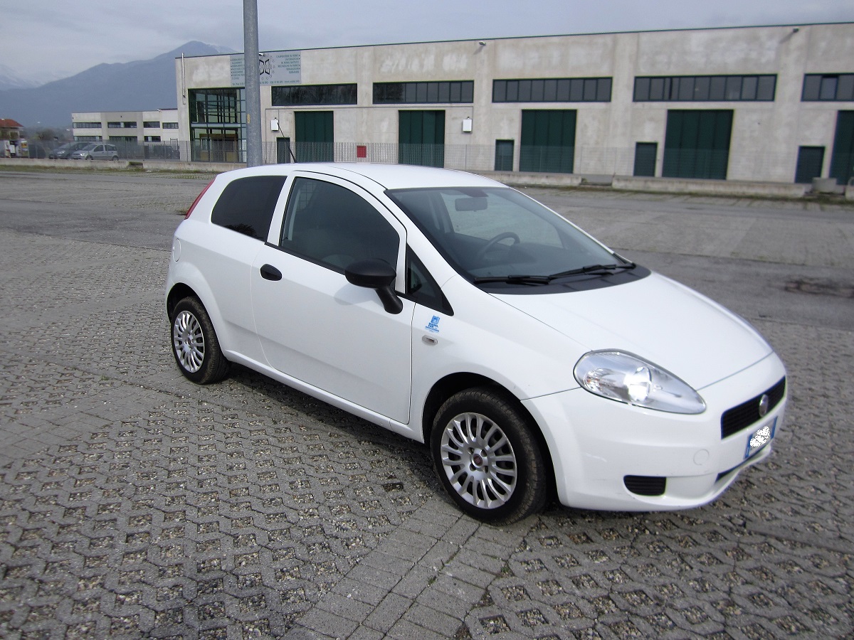 IMG_2918 Diesel Car s.r.l.Diesel Car s.r.l.