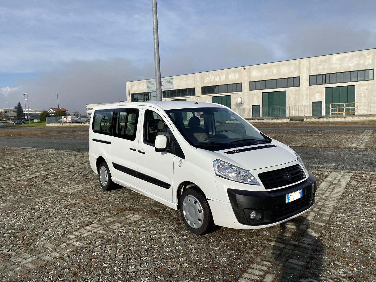 fiat scudo km 0 9 posti